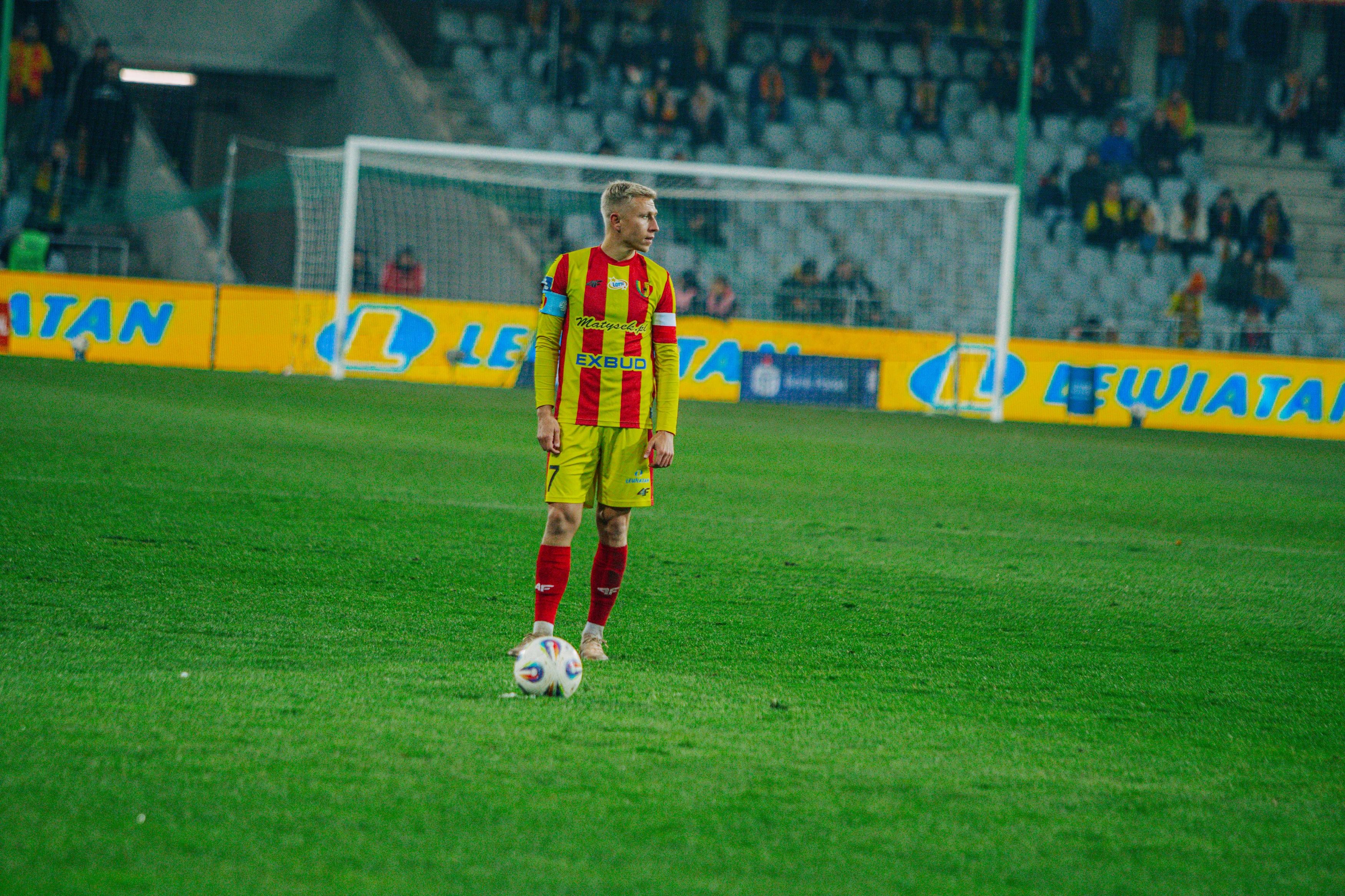 Korono, wierzymy w Ciebie! Walcz w Radomiu!